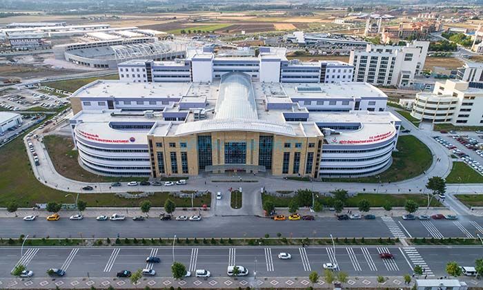 Sağlık Çalışanı Gözaltına Alındı