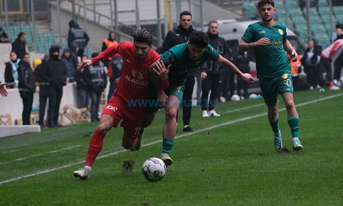 İki Haftada Dört Gol Attı