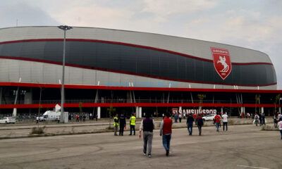 Samsun’un Stadyumundaki Çatlaklar Korkuttu