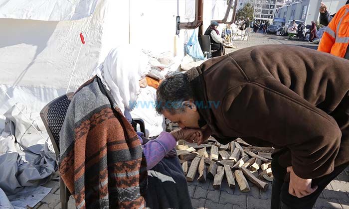 Vali Çiftçi, Afşin’de Vatandaşları Ziyaret Etti