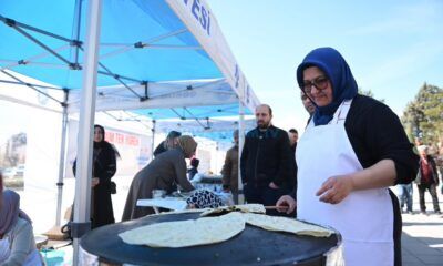 Depremzedelere Yardım İçin ‘Kardeşlik Çarşısı’ Kuruldu