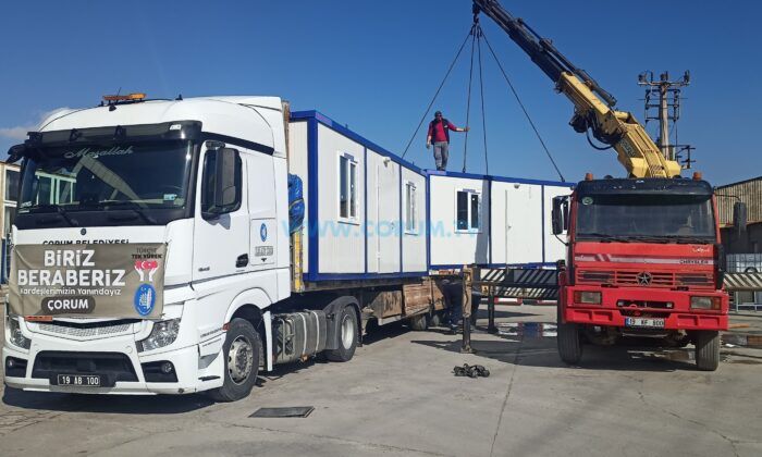 Konteyner Sevkiyatı Sürüyor