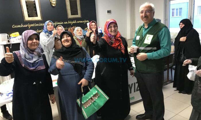 Saadet Partili Kadınlar Depremzedelerle Buluştu