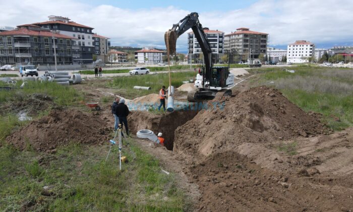 Altyapı Çalışmaları Tam Hız Devam Ediyor