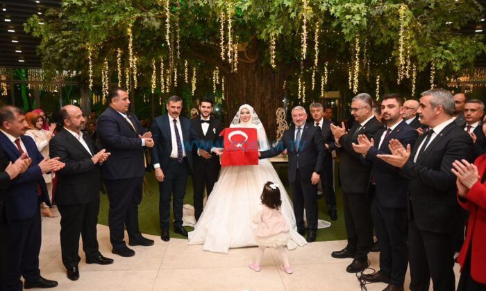 Başkan Aşgın, Kızının Nikahını Kıydı