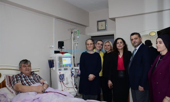 Evde Diyaliz Hizmeti Alan Hastalara Ziyaret