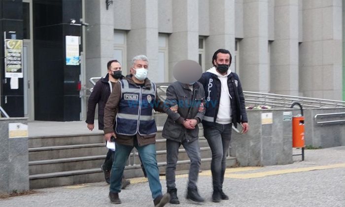 Kendini Böyle Savundu: Başka Erkekle İletişime Geçmiş, Onu Yakaladım