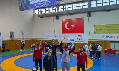 Şampiyonadan İki Altın, Üç Bronz Madalyayla Döndüler