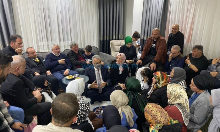 ‘Çorumlu Hemşehrilerimizin Hizmetkarı Olmaya Talibim’