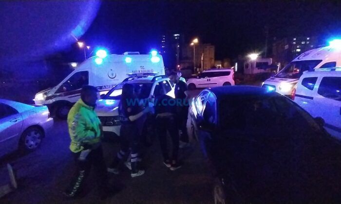 İki Kişinin Bıçaklandığı Anlar Kamerada