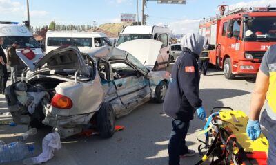 İskilip Kavşağı’nda Korkunç Kaza: Bir Ölü, İki Yaralı