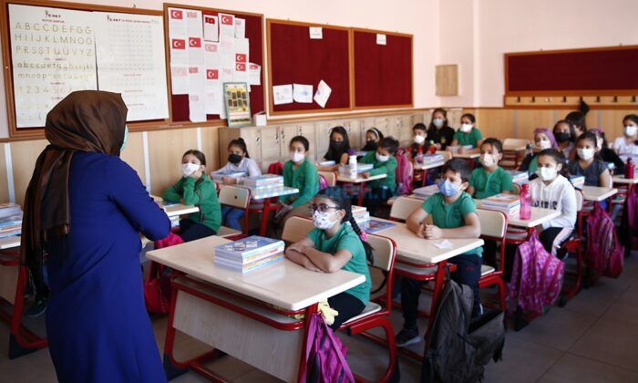 Kentte Eğitim Süresi Artıyor