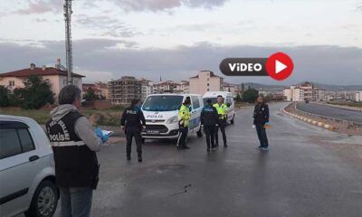 Karşıya Geçmeye Çalışırken Otomobil Çarptı