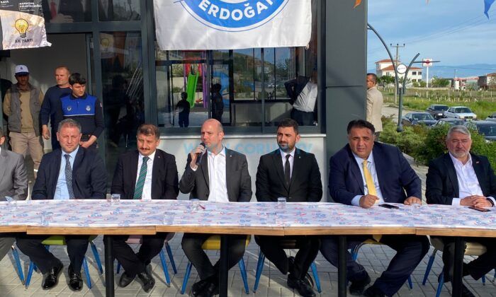 Kaya: Gençler Recep Tayyip Erdoğan Diyor