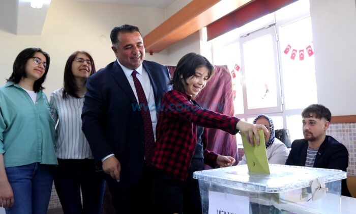 Milletvekili Kaya, Oyunu Osmancık’ta Kullandı