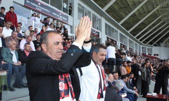 Vahit Kayrıcı Sözünü Tuttu