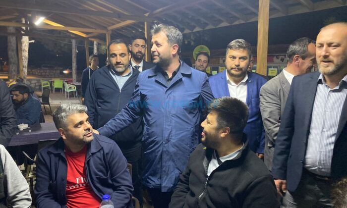 Yakup Taş, Gazi Caddesi’nde Halkla Buluştu