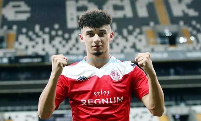 Gökdeniz Bayrakdar’ın Bonservisini Aldılar