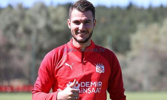 Göztepe, Süper Lig’den Transfer Yapıyor