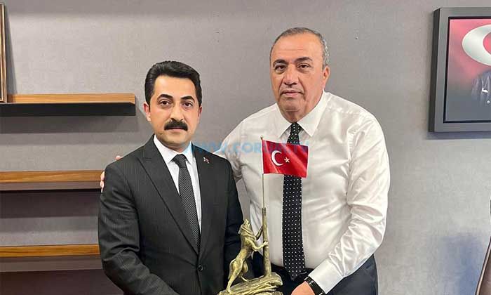 Tosik: Vekilimizin Hayırlı Çalışmalara İmza Atacağından Kuşkumuz Yok