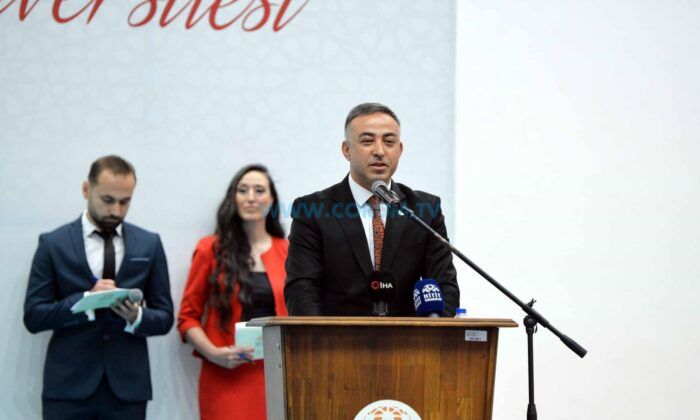 Tahtasız’dan ‘Yurtdışına Gitmeyin’ Çağrısı