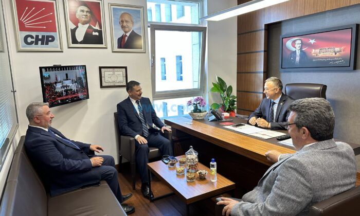 Vali ve Başkandan Tahtasız’a Ziyaret