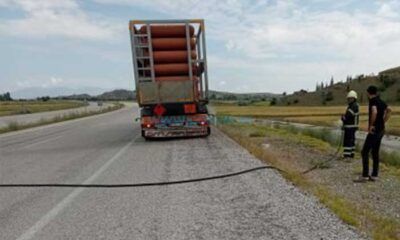 Oksijen Tüpü Taşıyan Kamyonda Yangın Çıktı