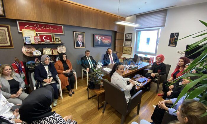 Ak Partililer, Kaya’yı Ziyaret Etti