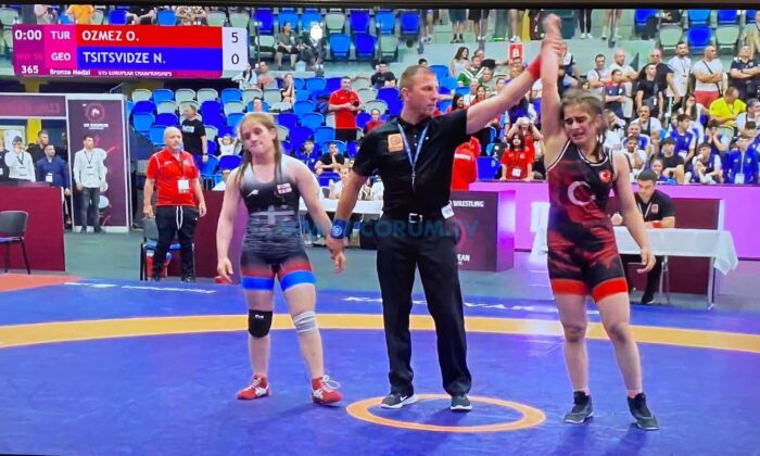 Ahlatcı’dan Özmez’e Tebrik Mesajı