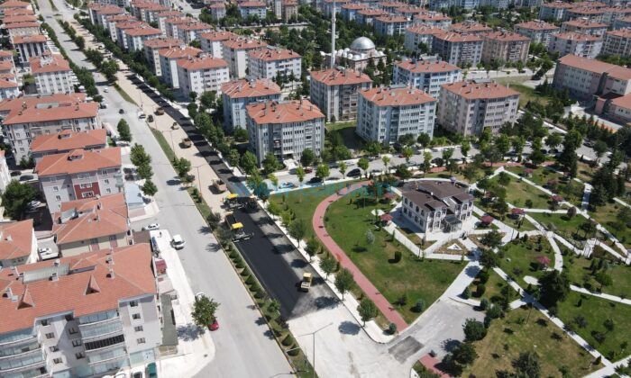 Bişkek Caddesi, Asfalta Kavuştu