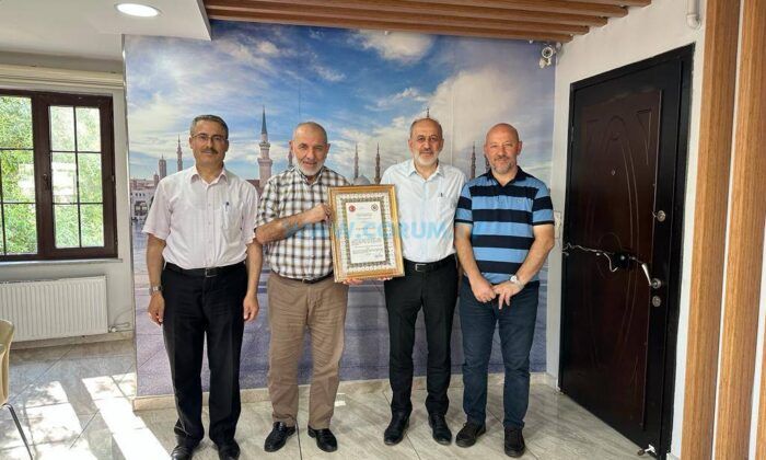 Hayırsever Vatandaşa Takdir Belgesi