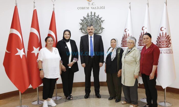 Kadın Muhtarlardan Valiye Ziyaret