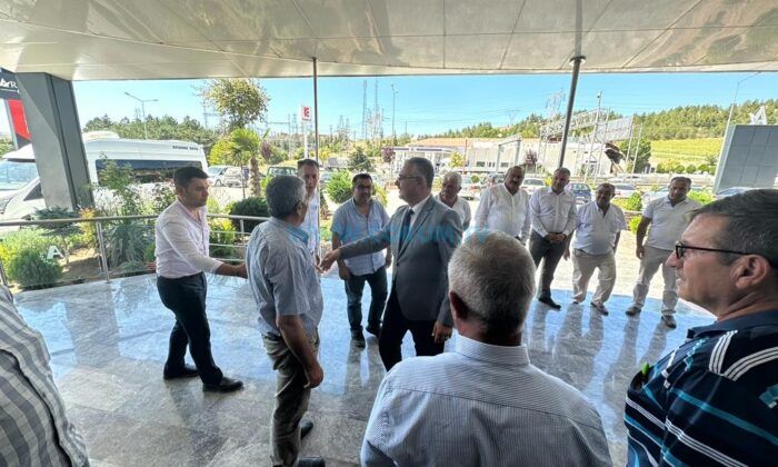 Ahlatcı: Çiftçilerimiz Başımızın Tacıdır