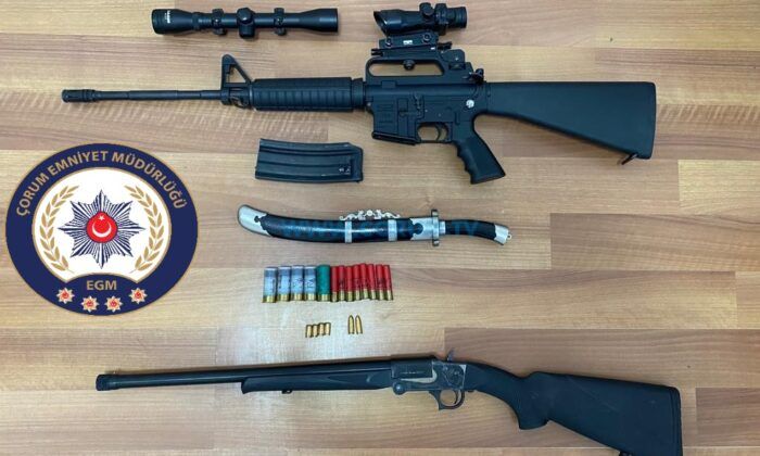 Durdurulan Araçtan Tüfek ve Fişekler Çıktı