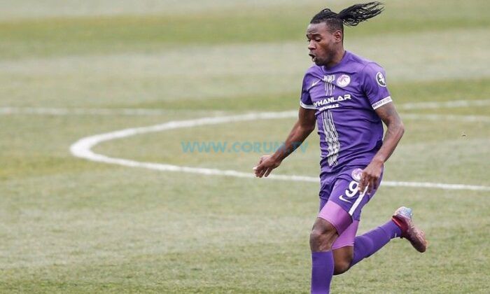 Sakaryaspor, Kanat Aldı