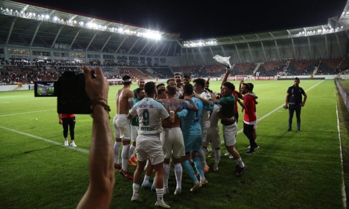 Sosyal Medya Nasıl Yorumladı?