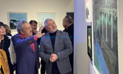 Velidedeoğlu Sergi Açtı
