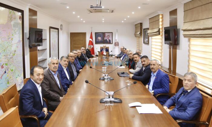 Köy Muhtarları Taleplerini Vali Dağlı’ya İletti