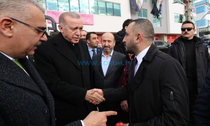 Cumhurbaşkanı Erdoğan İle Ayaküstü Sohbet