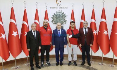 Şampiyon, Çorum Valiliğini Ziyaret Etti