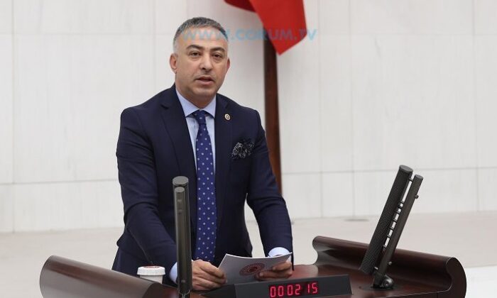 Tahtasız, SMA’lı Çorumlu Ege’yi Meclise Taşıdı