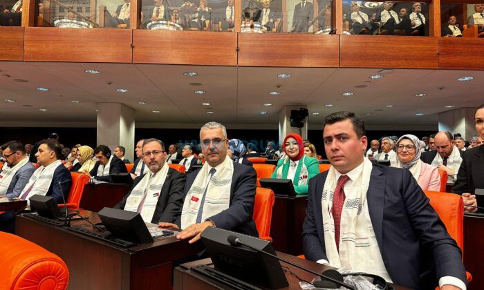 Ahlatcı, Filistin Devlet Başkanı ile Görüştü