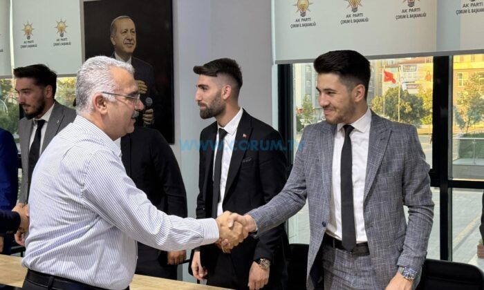 Ahlatcı: Gençlerin Her Daim Yanındayız