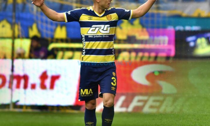 Sakaryaspor’a Başkentten Takviye