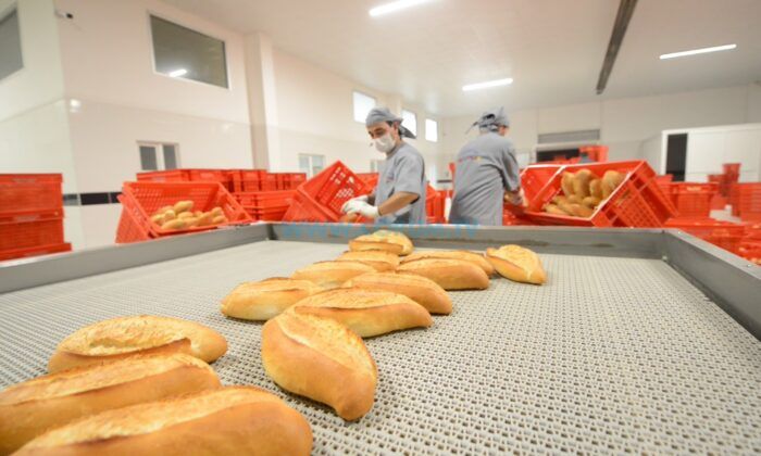 Uyanık Esnaf, Lokantasının Ekmeğini Halk Ekmek’ten Almış