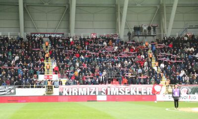 Yaklaşık 100 Kişi İzledi