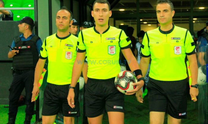 Ümraniyespor-Çorum FK Maçının Hakemi Belli Oldu