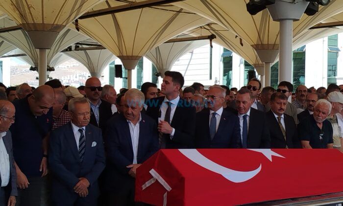 Ahmet Kara, Toprağa Verildi