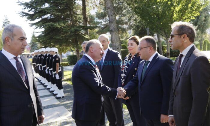 Çorum’un Yeni Valisi Göreve Başladı, İşte İlk Sözleri…