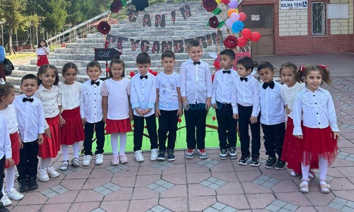 Fatih Cami Çocuk Sesleriyle Şenlendi